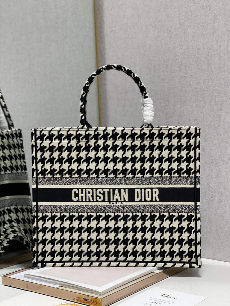 Dior M1286 Large Book Tote Black Macro Houndstooth Embroidery