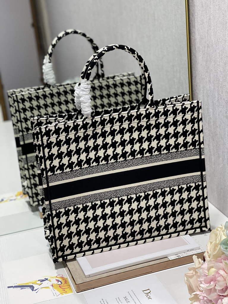 Dior M1286 Large Book Tote Black Macro Houndstooth Embroidery