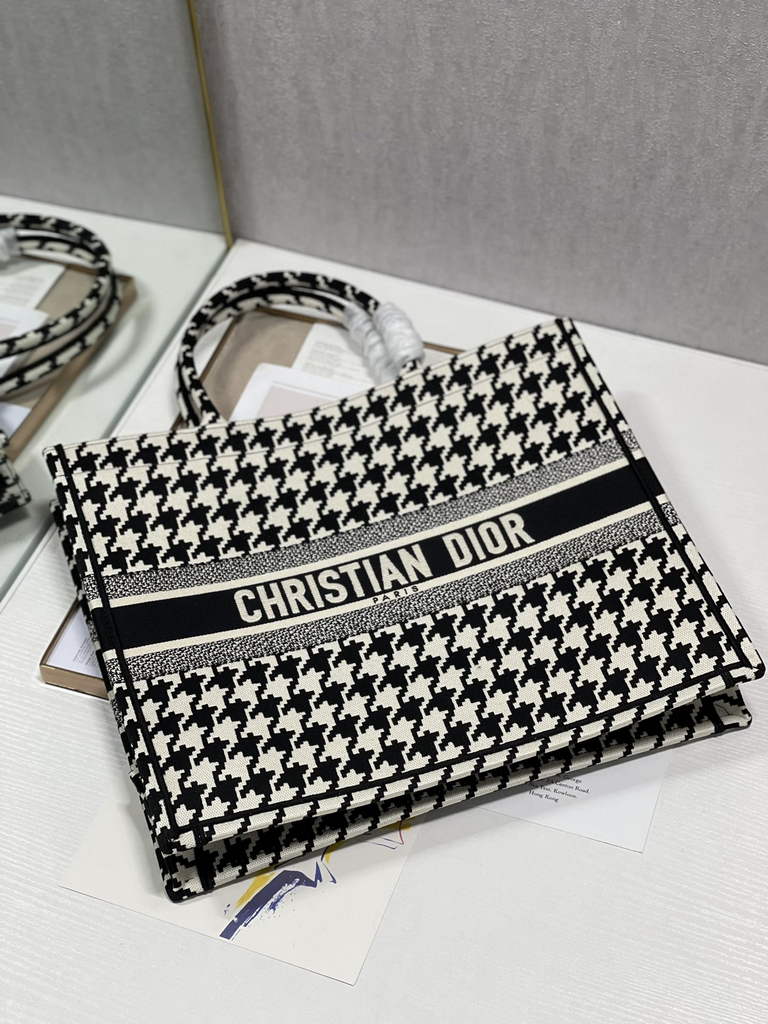 Dior M1286 Large Book Tote Black Macro Houndstooth Embroidery