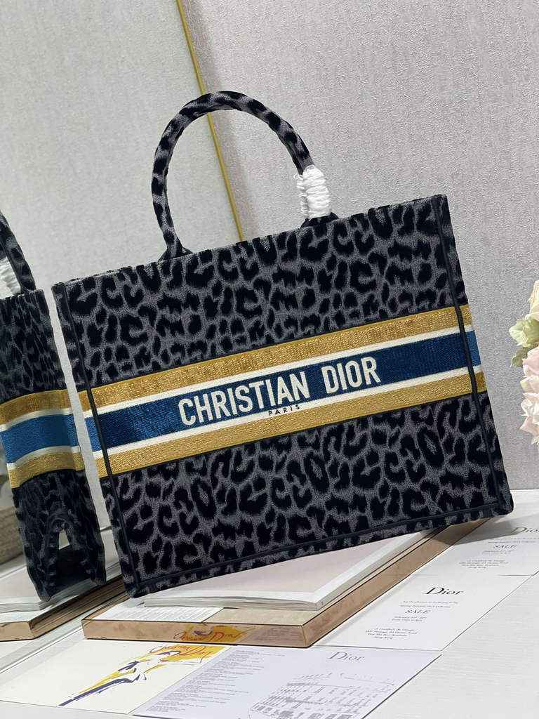 Dior M1286 Large Book Tote Black Multicolor Mizza Embroidery