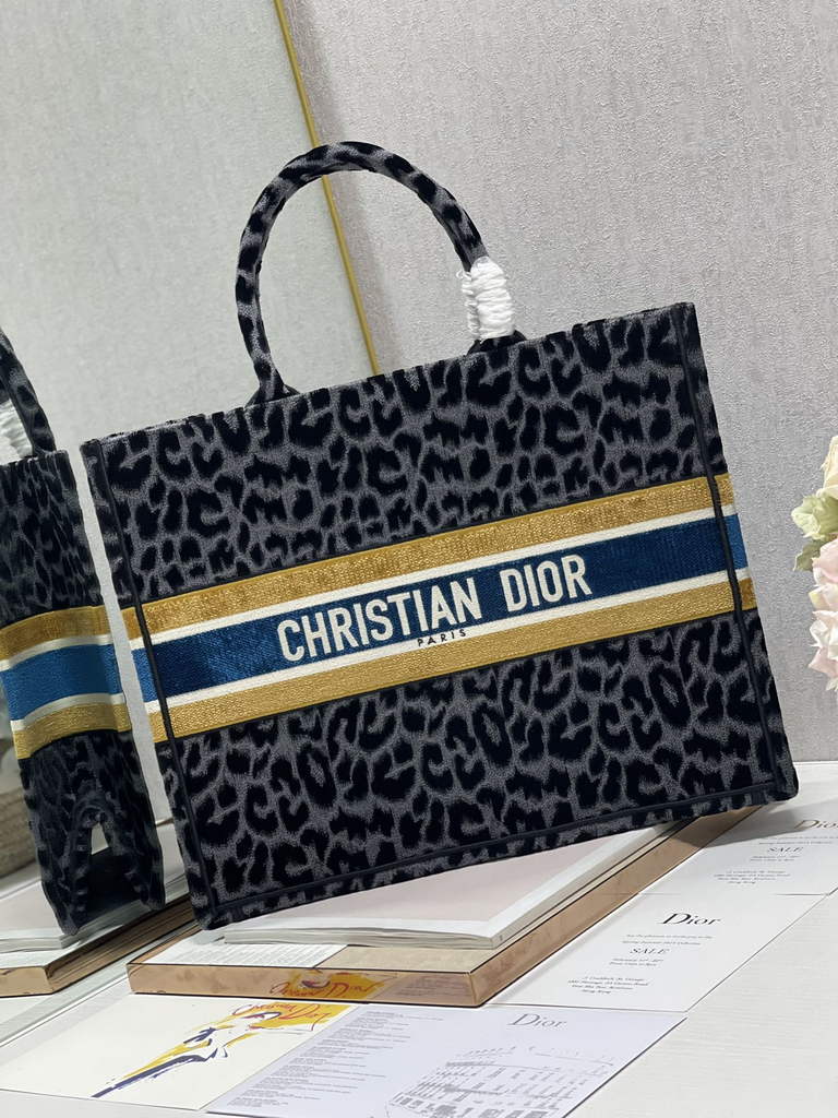 Dior M1286 Large Book Tote Black Multicolor Mizza Embroidery - Default Title - View 2
