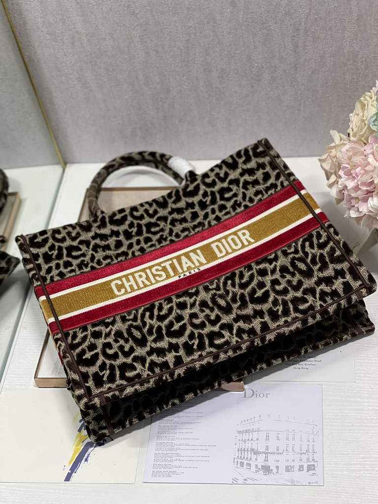 Dior M1286 Large Book Tote Brown Multicolor Mizza Embroidery