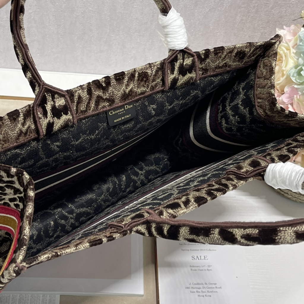 Dior M1286 Large Book Tote Brown Multicolor Mizza Embroidery