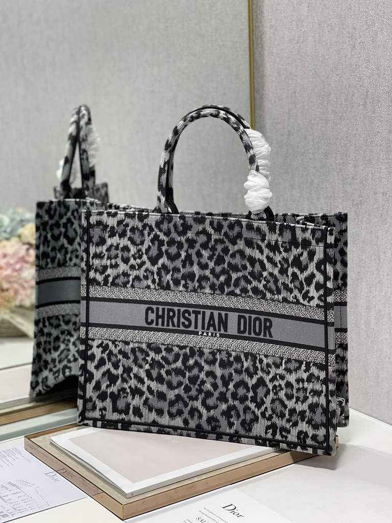 Dior M1286 Large Book Tote Gray Multicolor Mizza Embroidery