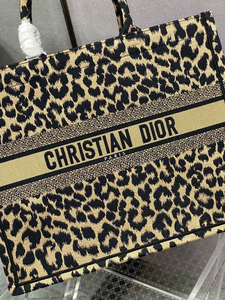 Dior M1286 Large Book Tote Beige Multicolor Mizza Embroidery