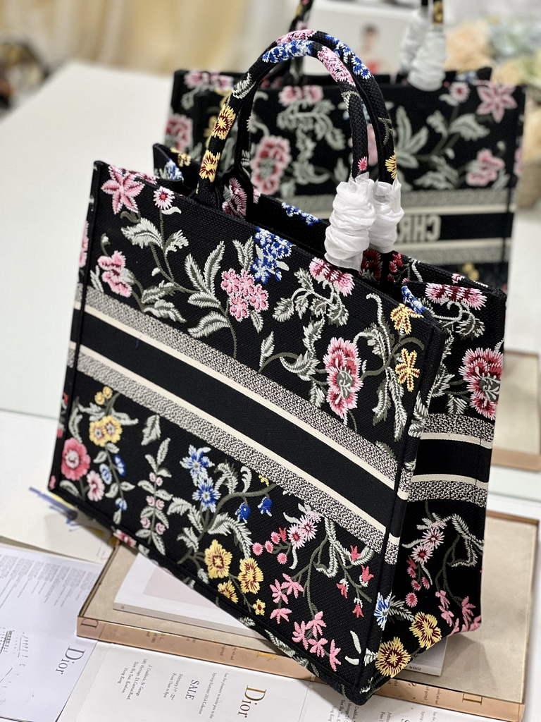 Dior M1286 Large Book Tote Multicolor Black Petites Fleurs Embroidery