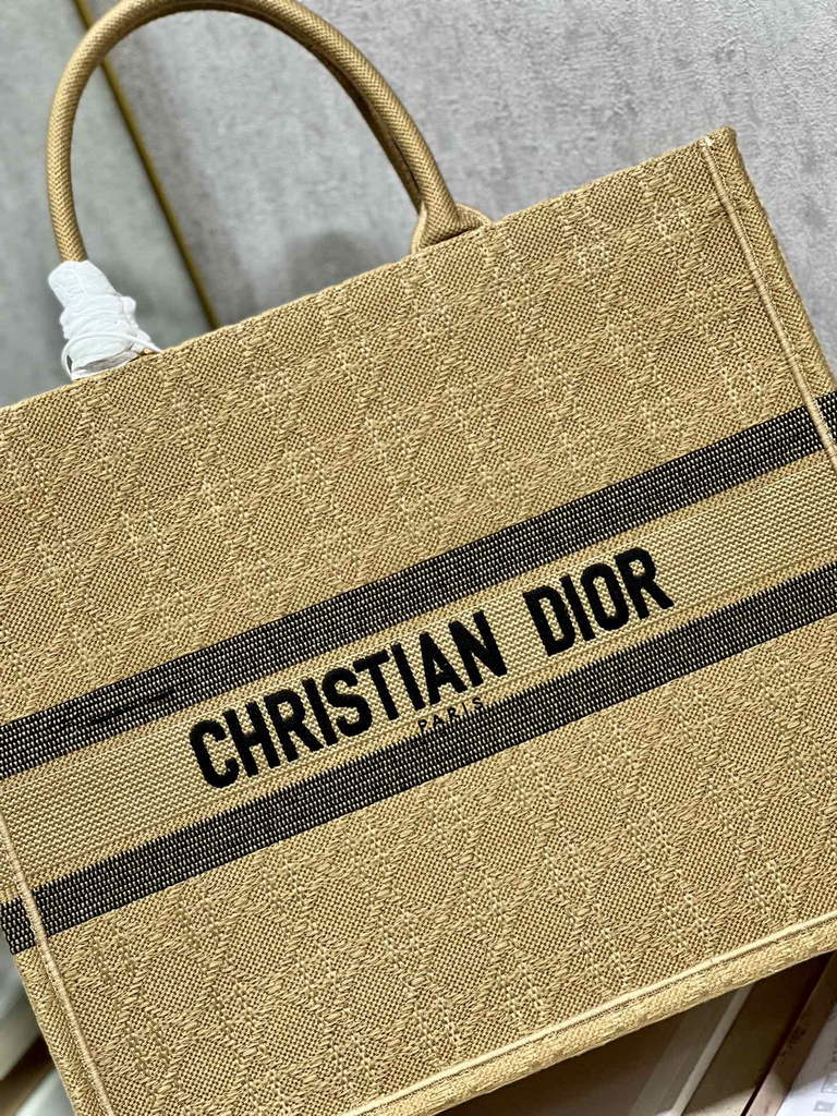 Dior M1286 Large Book Tote Natural Cannage Raffia