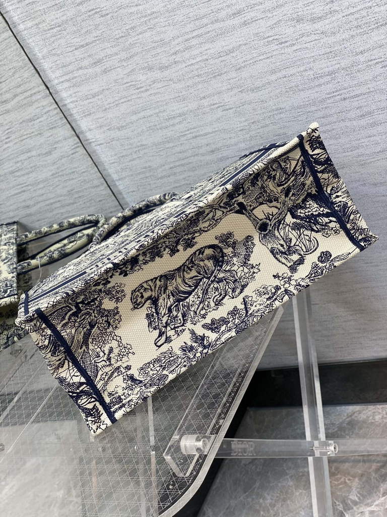 Dior M1286 Large Book Tote Navy Blue Toile de Jouy Embroidery