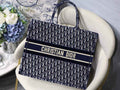 Dior M1286 Large Book Tote Blue velvet Oblique Embroidery