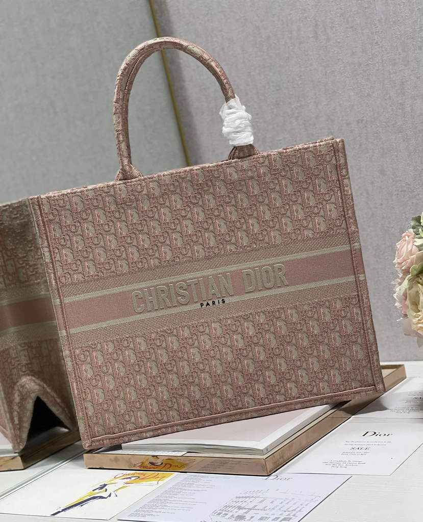 Dior M1286 Large Book Tote Pink Oblique Embroidery