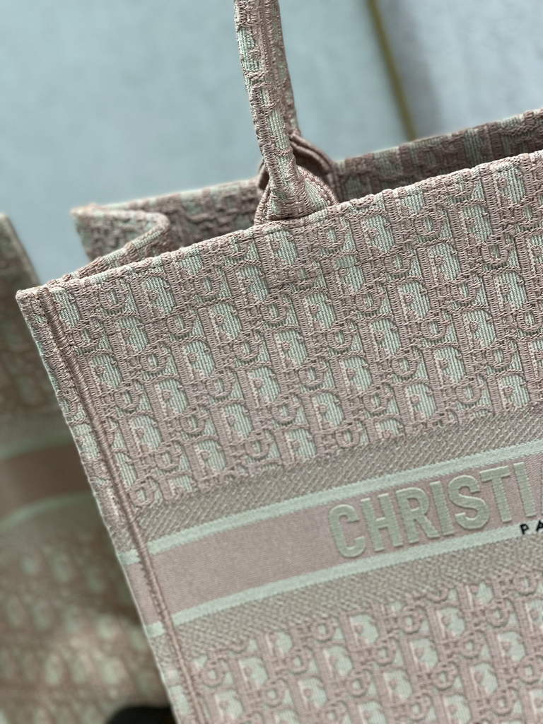 Dior M1286 Large Book Tote Pink Oblique Embroidery