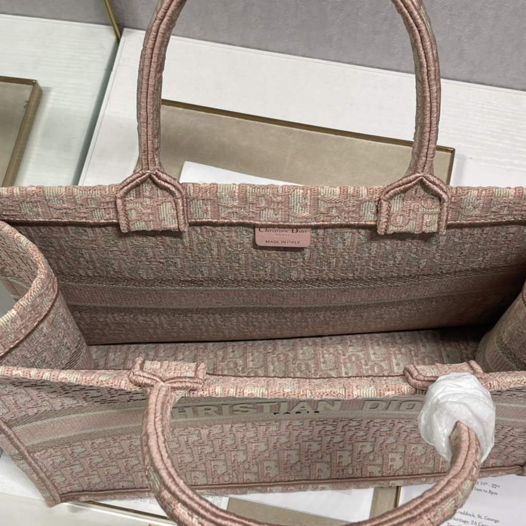 Dior M1286 Large Book Tote Pink Oblique Embroidery