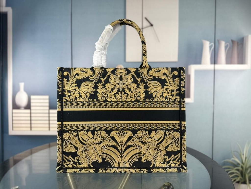 Dior M1286 Large Book Tote Black Ornamental Cornely-Effect Embroidery