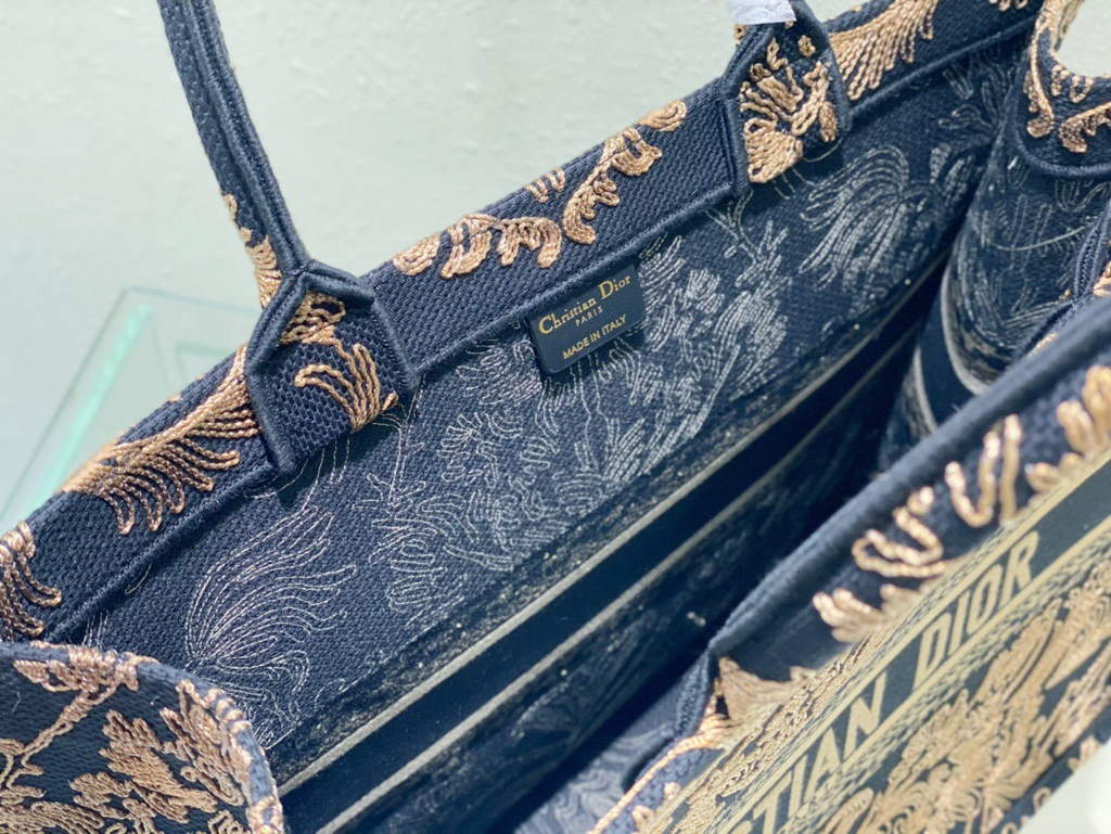Dior M1286 Large Book Tote Navy Blue Ornamental Cornely-Effect Embroidery