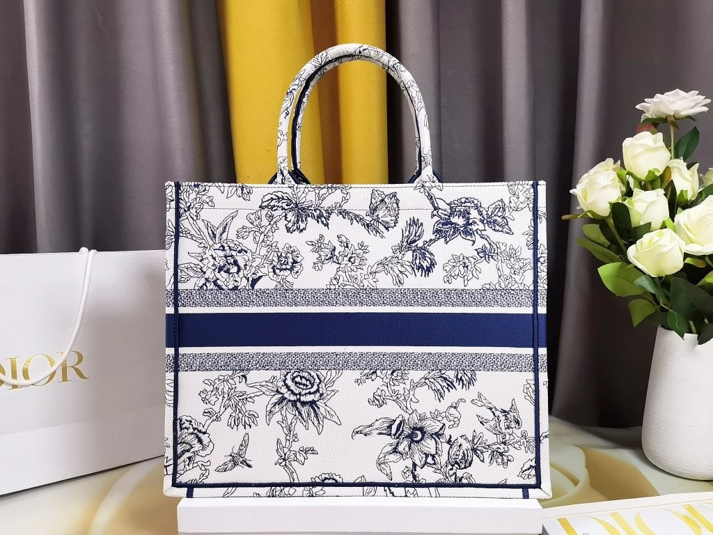 Dior M1286 Large Book Tote Powder Beige with Blue Jardin Botanique Embroidery