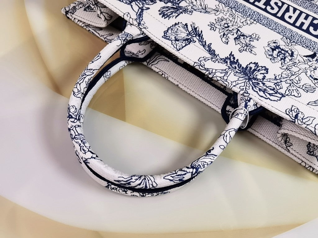 Dior M1286 Large Book Tote Powder Beige with Blue Jardin Botanique Embroidery
