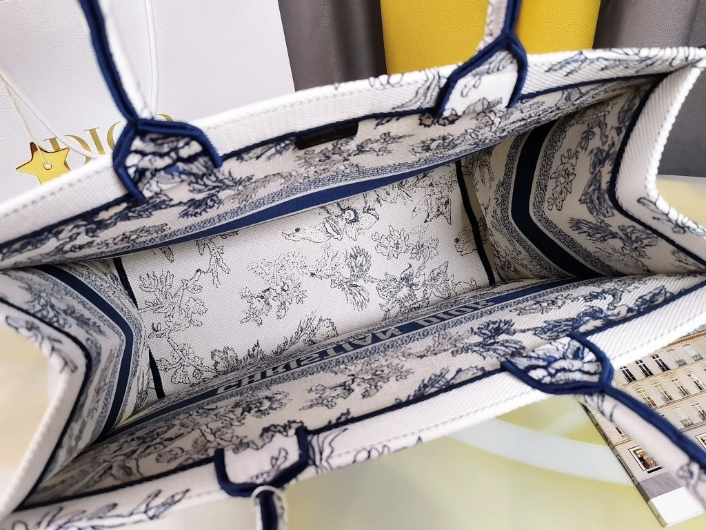 Dior M1286 Large Book Tote Powder Beige with Blue Jardin Botanique Embroidery