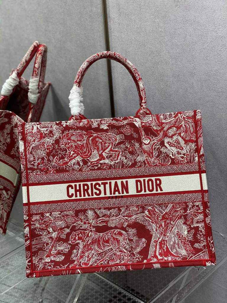 Dior M1286 Large Book Tote Red Toile de Jouy Embroidery