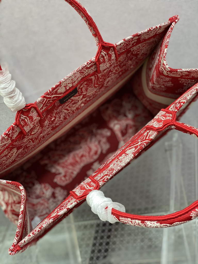 Dior M1286 Large Book Tote Red Toile de Jouy Embroidery