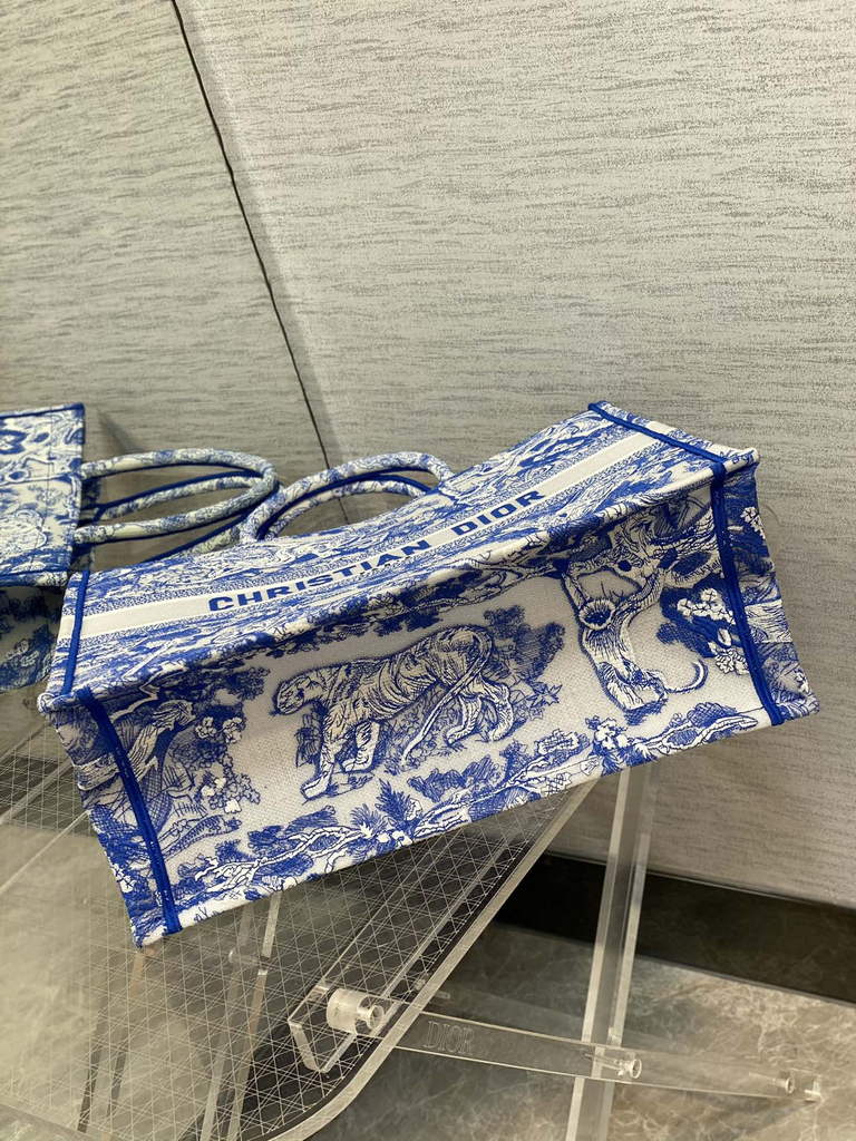 Dior M1286 Large Book Tote Toile de Blue Jouy Reverse Embroidery
