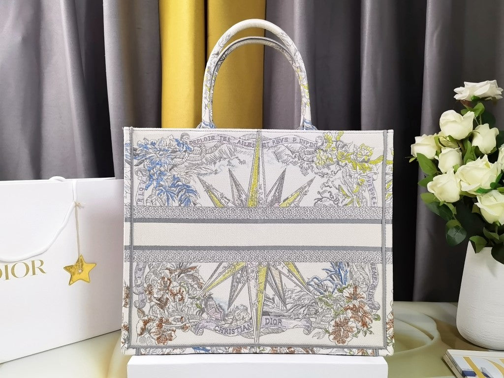 Dior M1286 Large Book Tote White Multicolor Rêve d'Infini Embroidery