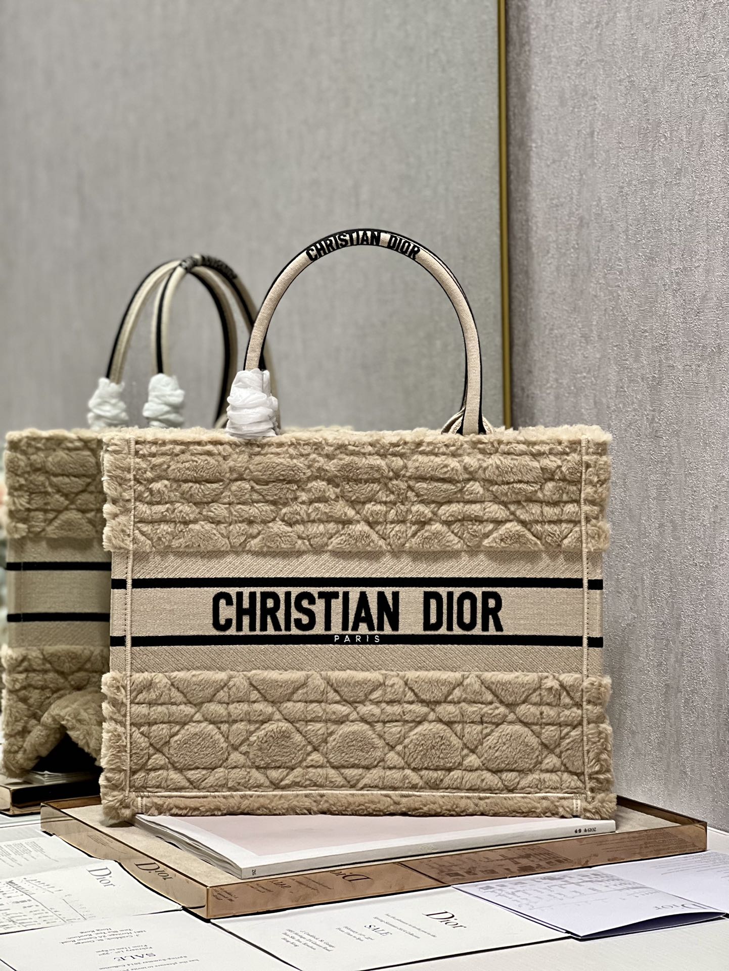 Dior M1296 Medium Book Tote Bag Apricot Cannage