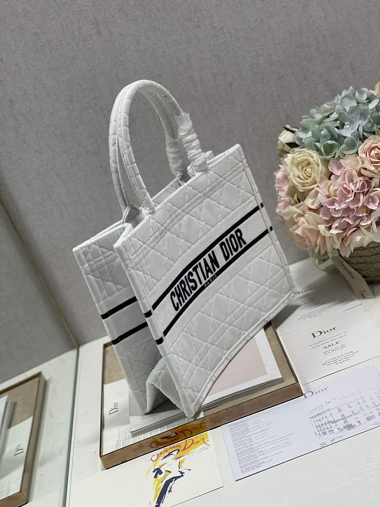 Dior M1296 Medium Book Tote Bag Cannage White