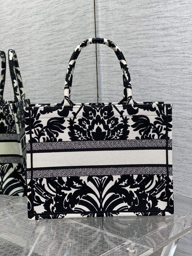 Dior M1296 Medium Book Tote Black flower Multicolor Embroidery