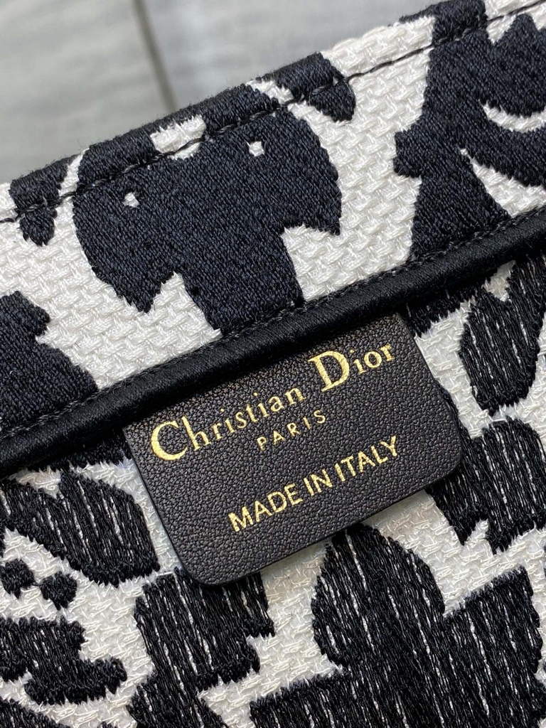 Dior M1296 Medium Book Tote Black flower Multicolor Embroidery