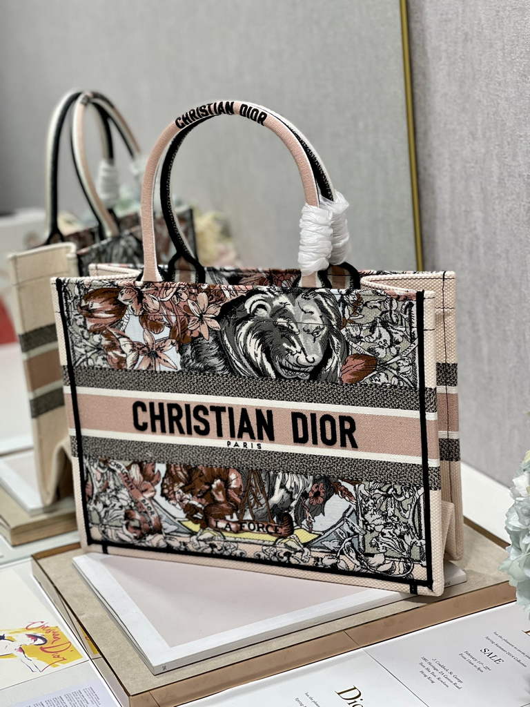 Dior M1296 Medium Book Tote dragonfly Multicolor Pink