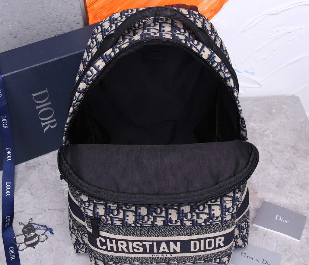Dior M6104 DiorTravel Backpack Blue Oblique Jacquard - Default Title - View 8