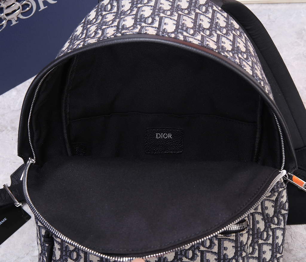 Dior M6104 DiorTravel Small Backpack Blue Oblique Jacquard - Default Title - View 8