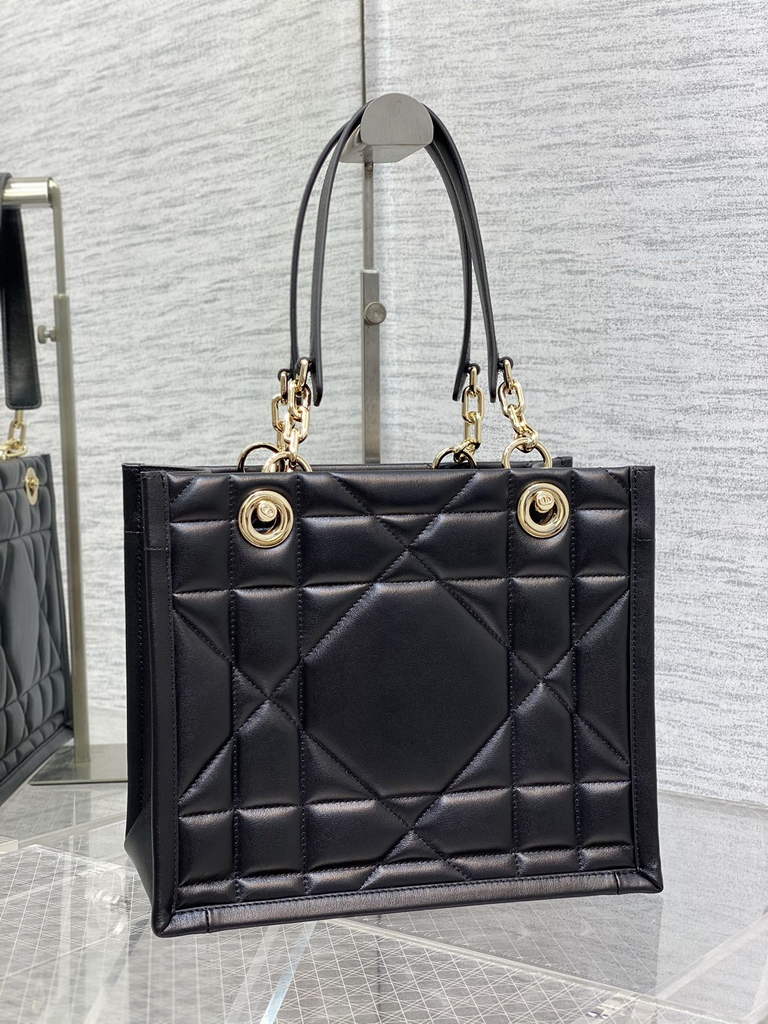 Dior M8721 Medium Essential Tote Bag Black Archicannage Calfskin - Default Title - View 1