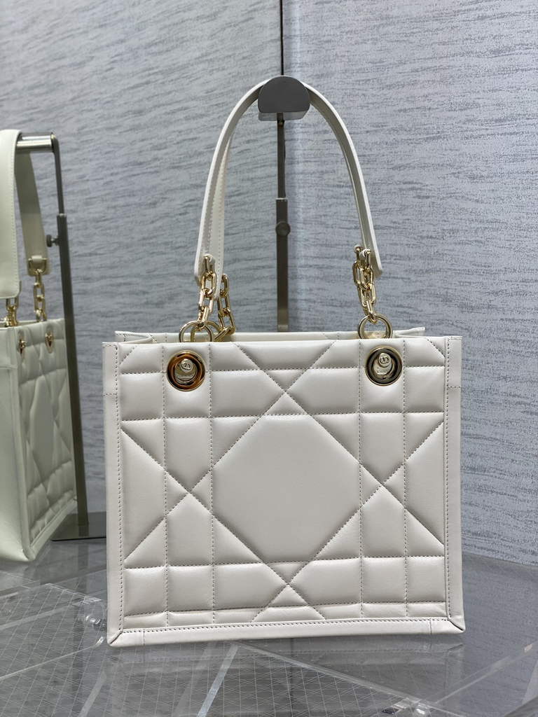 Dior M8721 Medium Essential Tote Bag White Archicannage Calfskin