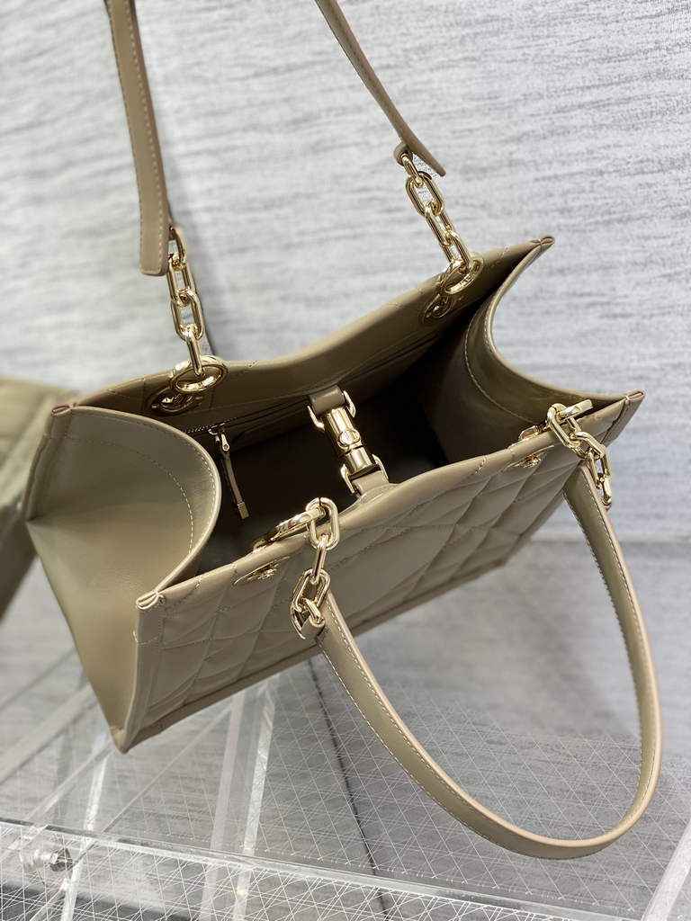 Dior M8721 Medium Essential Tote Bag Hazelnut Archicannage Calfskin