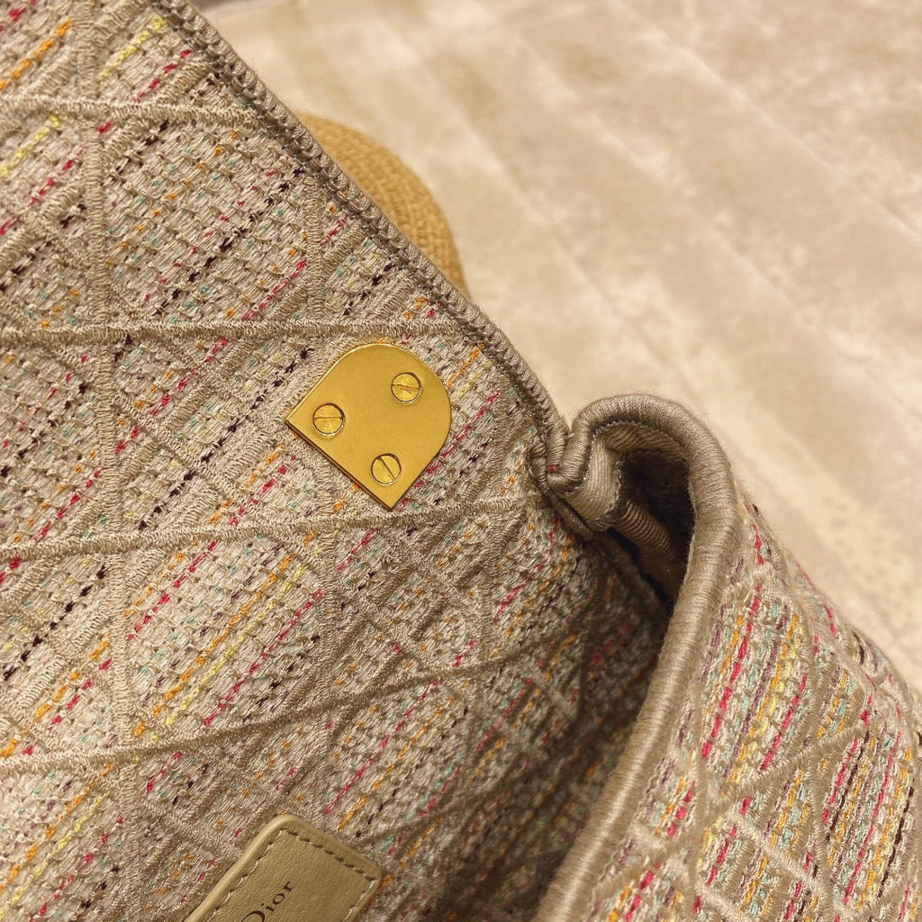 Dior M9241 Small Caro Shoulder Bag Calfskin Beige - Default Title - View 7