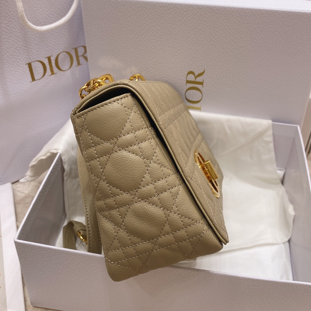 Dior M9242 Medium Caro Bag Calfskin Apricot - Default Title - View 6