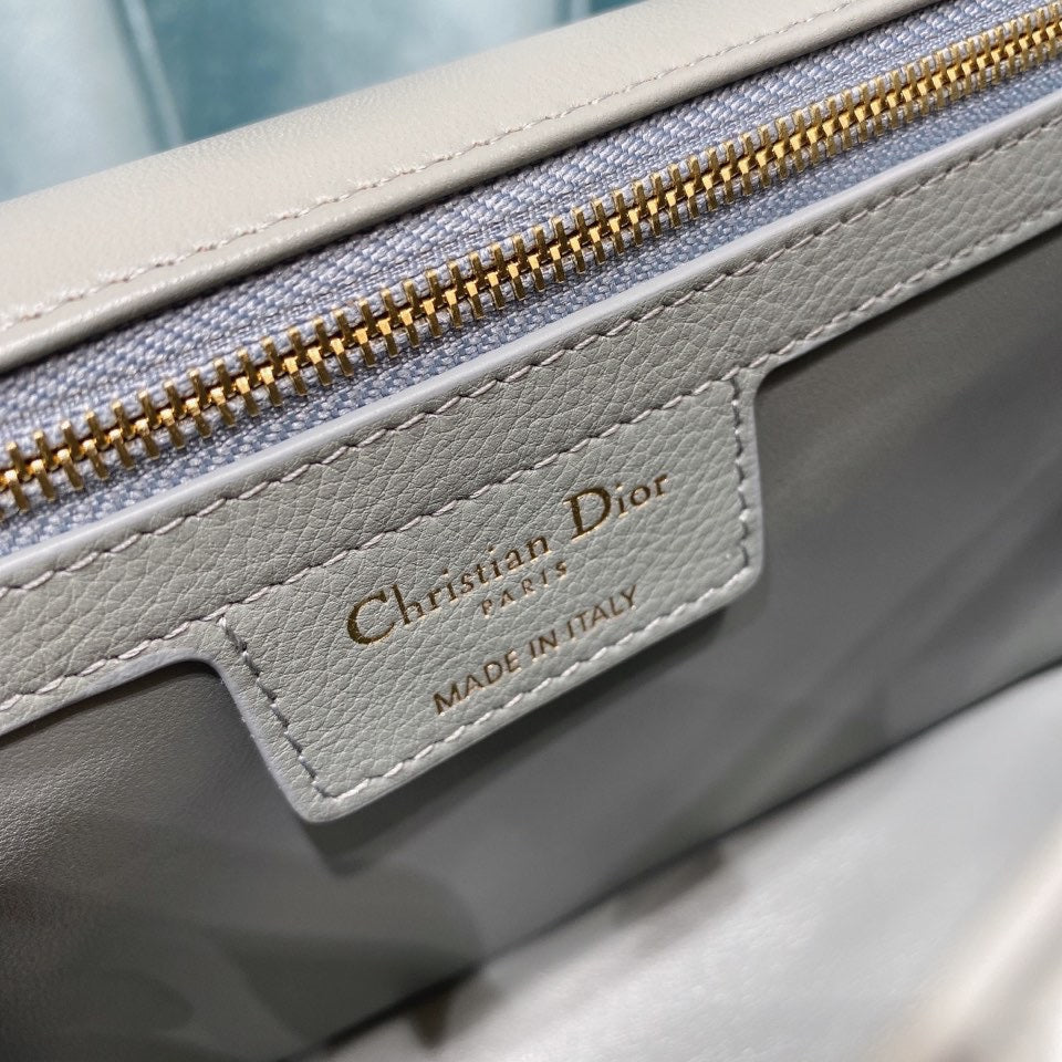 Dior M9242 Medium Caro Bag Calfskin Gray - Default Title - View 9