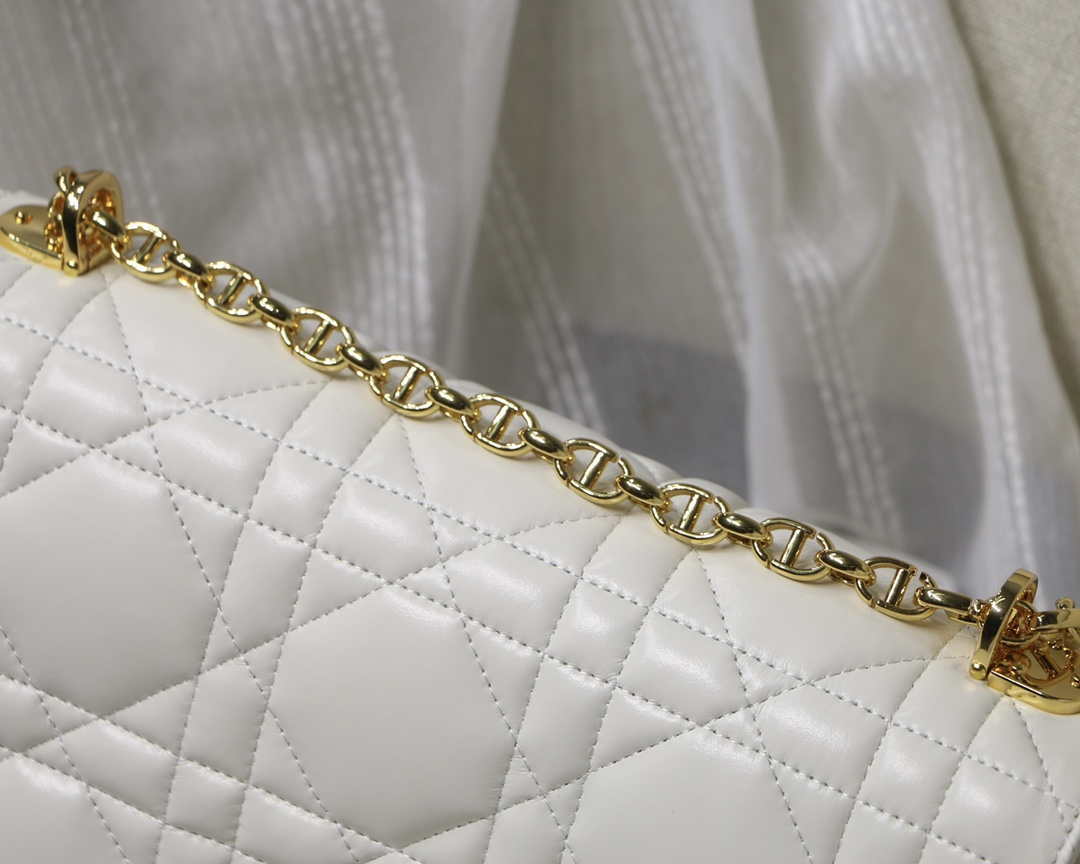 Dior Large Quilted Macrocannage M9243 Calfskin White with Gold Logo - Default Title - View 4