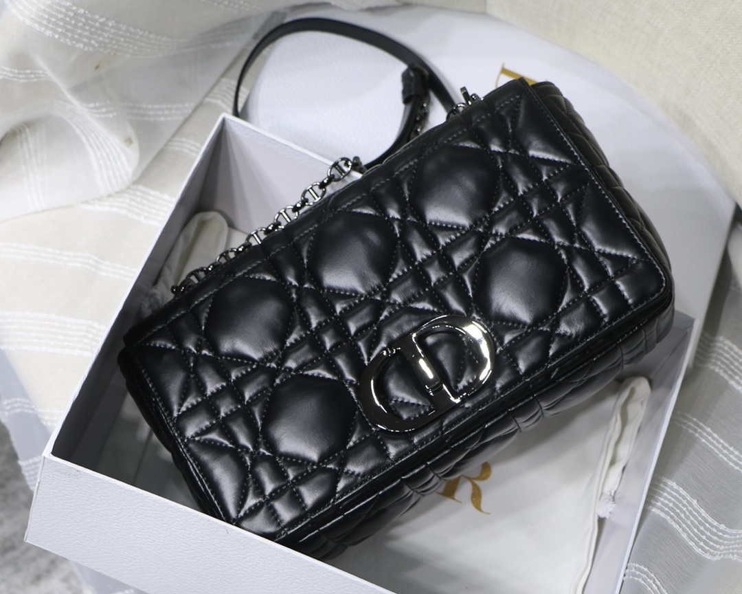 Dior Large Quilted Macrocannage M9243 Calfskin Black - Default Title - View 1