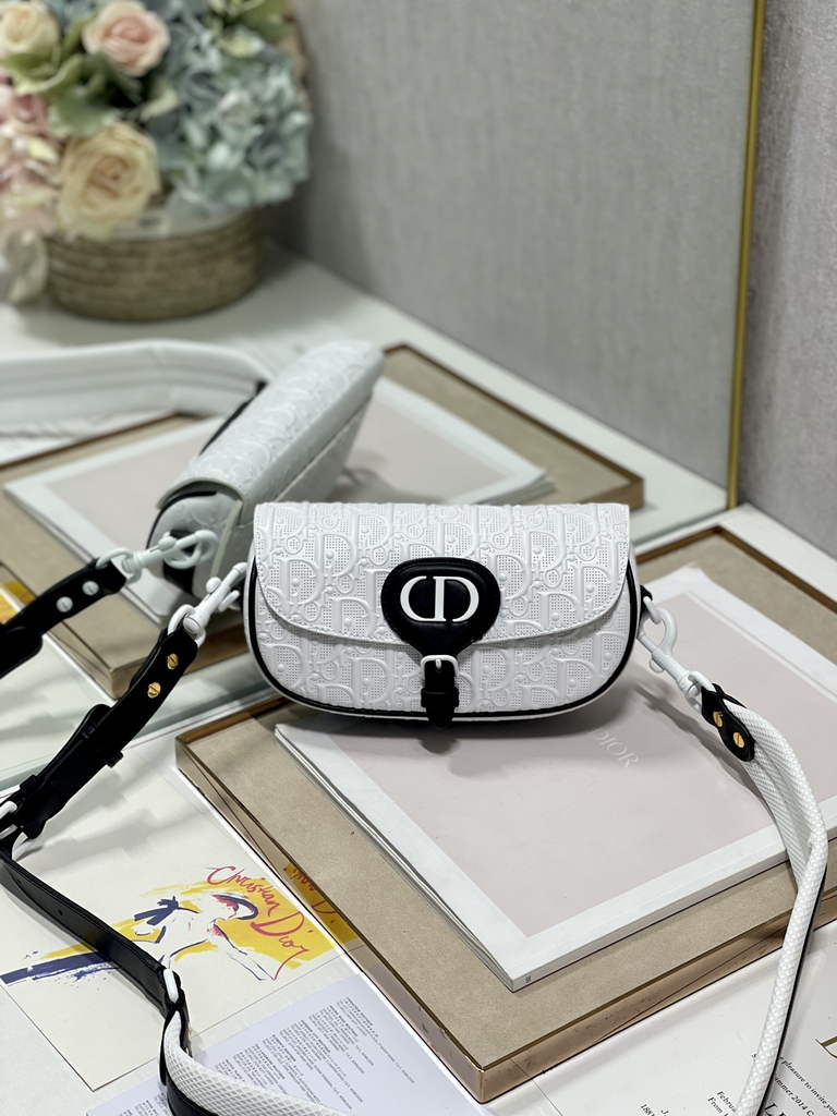 Dior M9327 Bobby East-West Bag Box White Calfskin