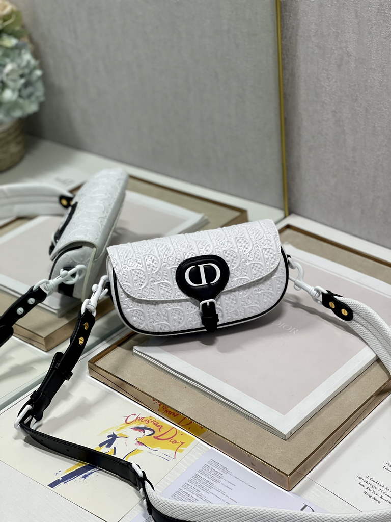 Dior M9327 Bobby East-West Bag Box White Calfskin