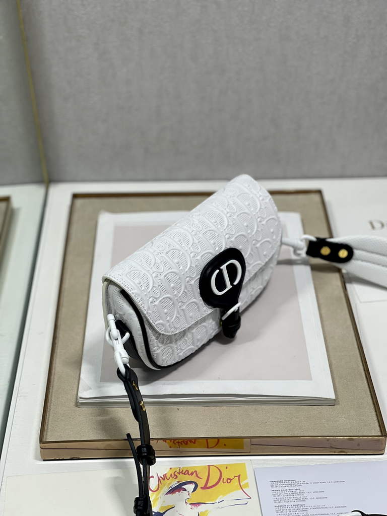 Dior M9327 Bobby East-West Bag Box White Calfskin - Default Title - View 3