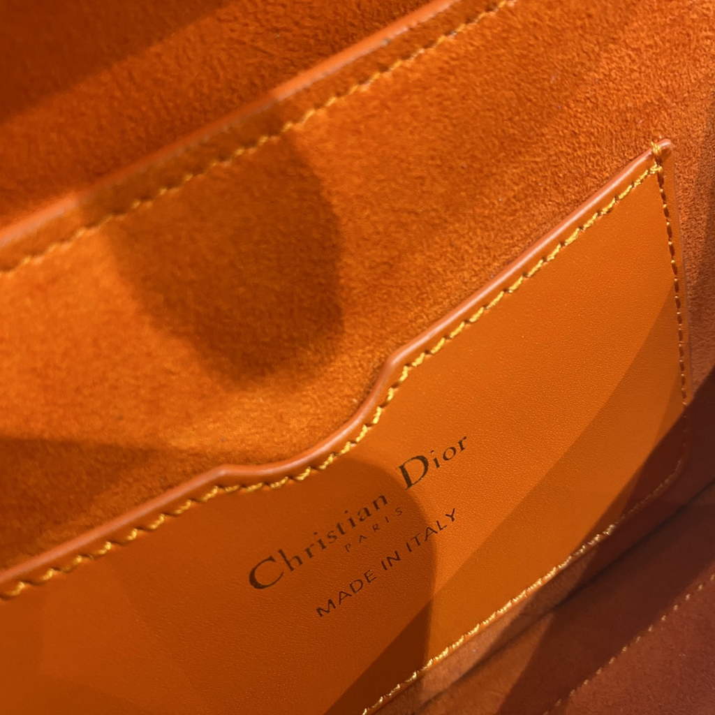 Dior M9327 Bobby East-West Bag Orange Box Calfskin