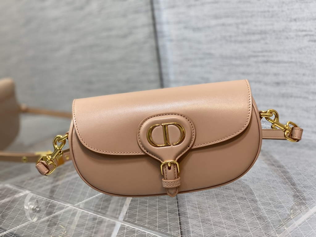 Dior M9327 Bobby East-West Bag Light Pink Box Calfskin