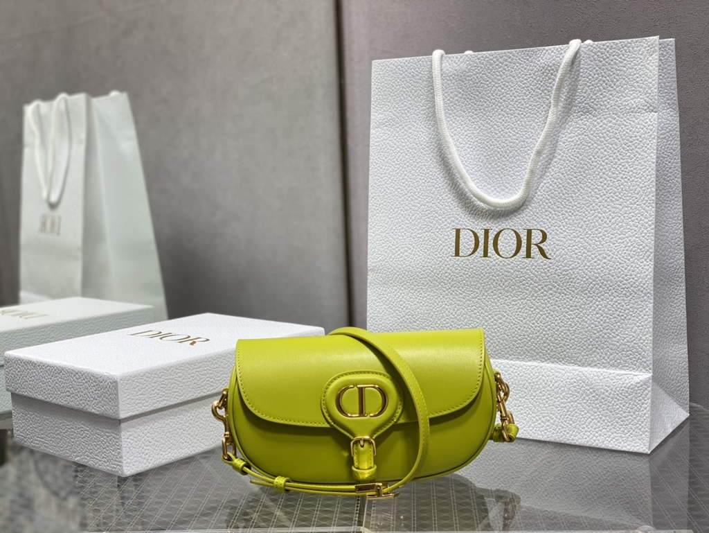 Dior M9327 Bobby East-West Bag Green Box Calfskin