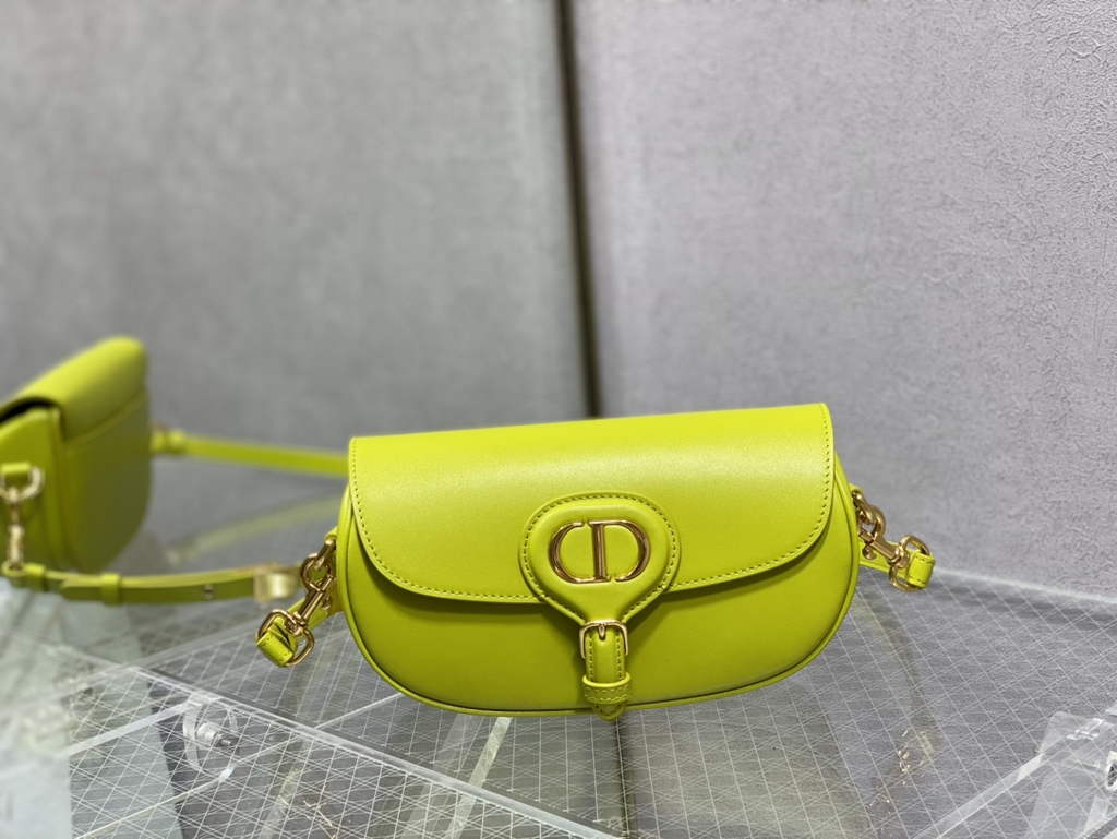 Dior M9327 Bobby East-West Bag Green Box Calfskin