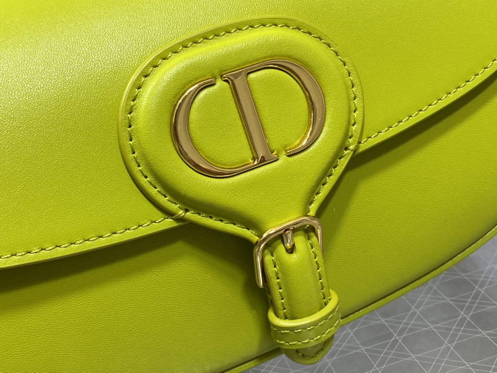 Dior M9327 Bobby East-West Bag Green Box Calfskin - Default Title - View 4