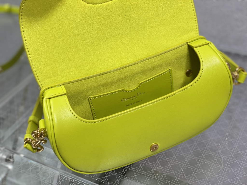 Dior M9327 Bobby East-West Bag Green Box Calfskin - Default Title - View 9