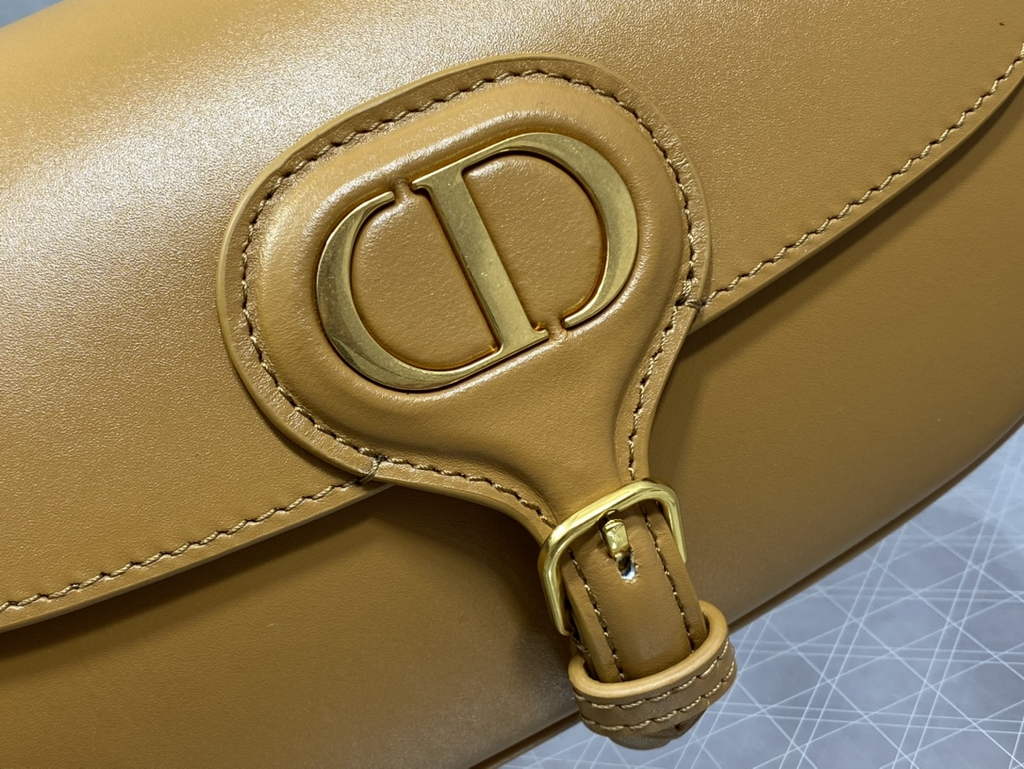 Dior M9327 Bobby East-West Bag Tan Box Calfskin